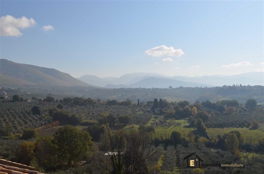 Rustico - Cascina FARA IN SABINA vendita  Coltodino  Esperienza Immobiliare