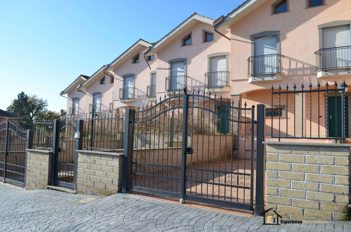  forano vendita quart: forano esperienza-immobiliare