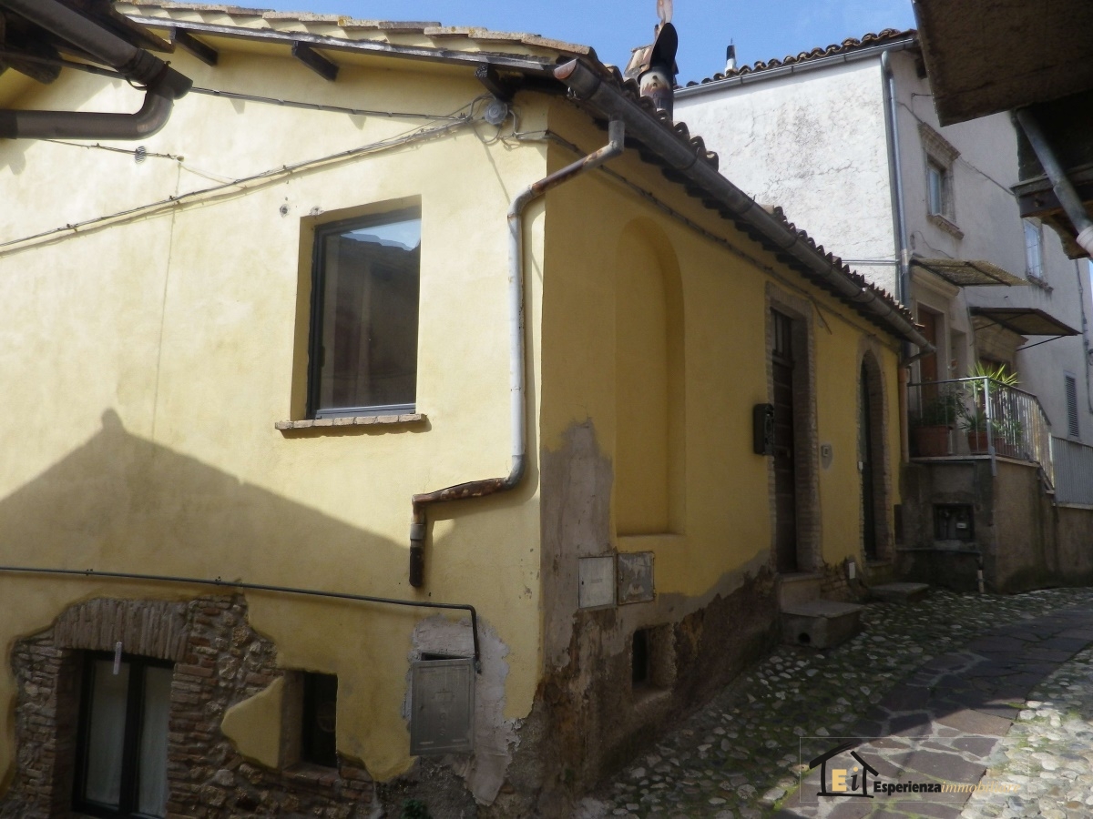 Appartamento POGGIO MIRTETO vendita  Poggio Mirteto  Esperienza Immobiliare