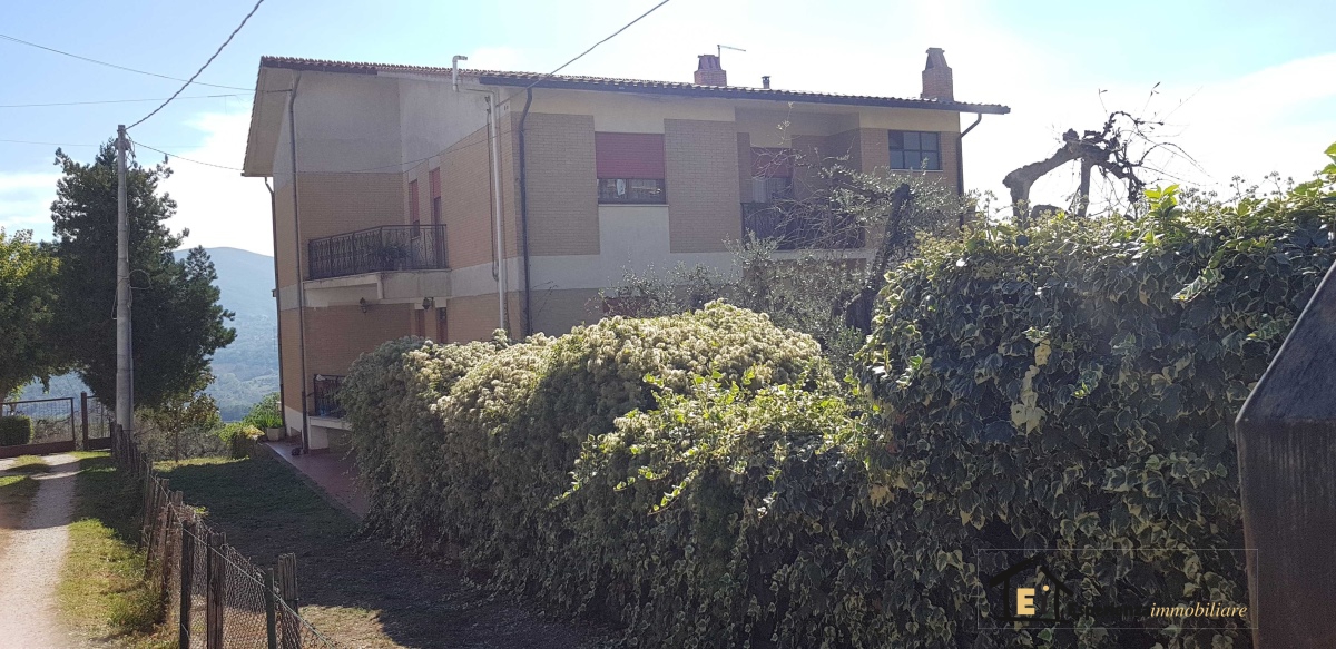 Appartamento CANTALUPO IN SABINA vendita  Cantalupo in Sabina  Esperienza Immobiliare